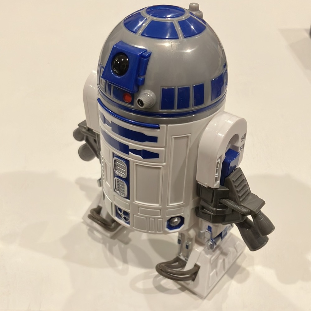 Disney | Star Wars R2-D2 Droid Action Figure - Picture 4 of 11